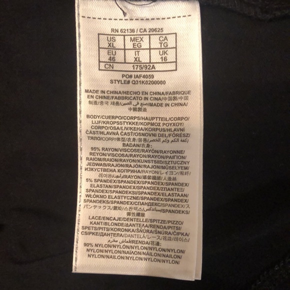 NWT Guess Summer Dress in white lace and black - Picture 6 of 6